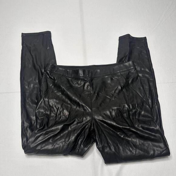 Free People Size 29 Women’s Black Leathered Legging Going Out Pants - Picture 1 of 4
